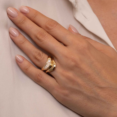Petite ZAHA Baguette Diamond Ring Image 2