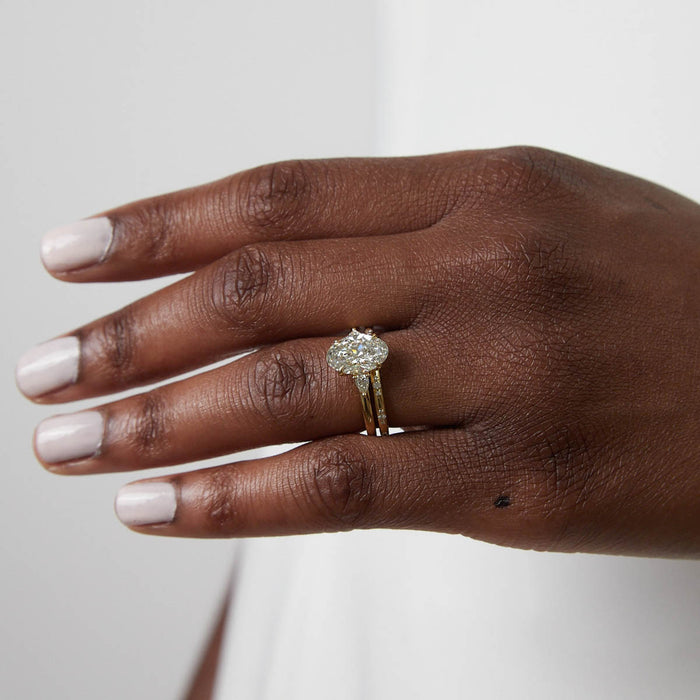 Ann 1.70ct Oval Cut Diamond Engagement Ring