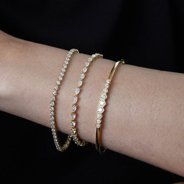 Graduated Diamond Hex Hinged Bangle