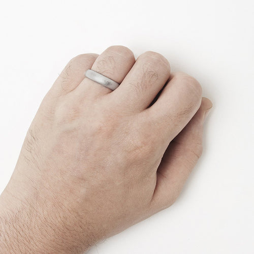 4mm Oval Section Band Image 2