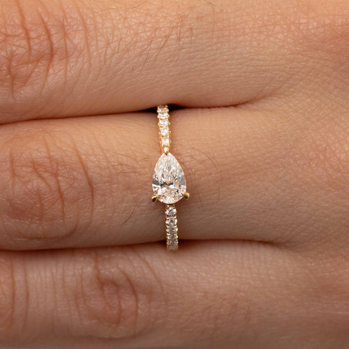 Pear Diamond Ring Image 2