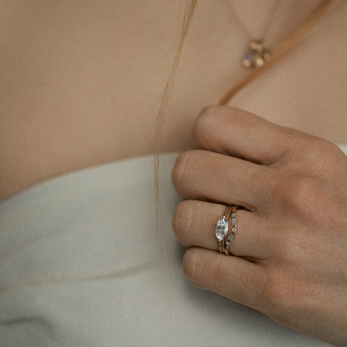 Baguette Diamond Tidal Band