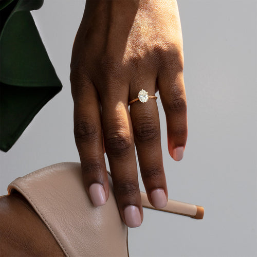 Laurel 1.50ct Oval Solitaire Diamond Engagement Ring Image 2