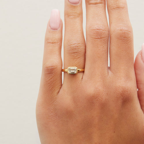 Leah 1.04ct Emerald Cut Diamond Engagement Ring Image 2