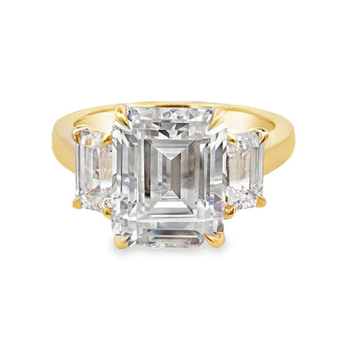 Grand Special 3 Stone Engagement Ring