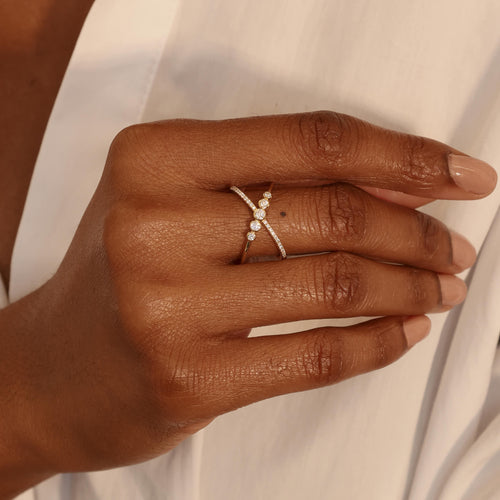Criss Cross Bubble Ring Image 2