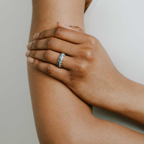 Sapphire & Diamonds Cigar Band Image 2