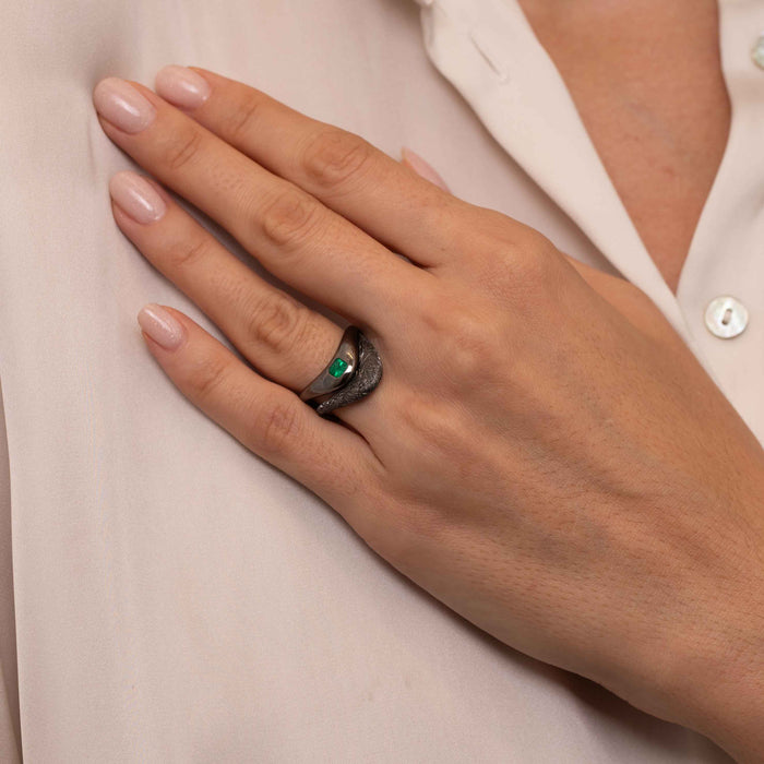 Petite ZAHA Emerald Stacking Ring