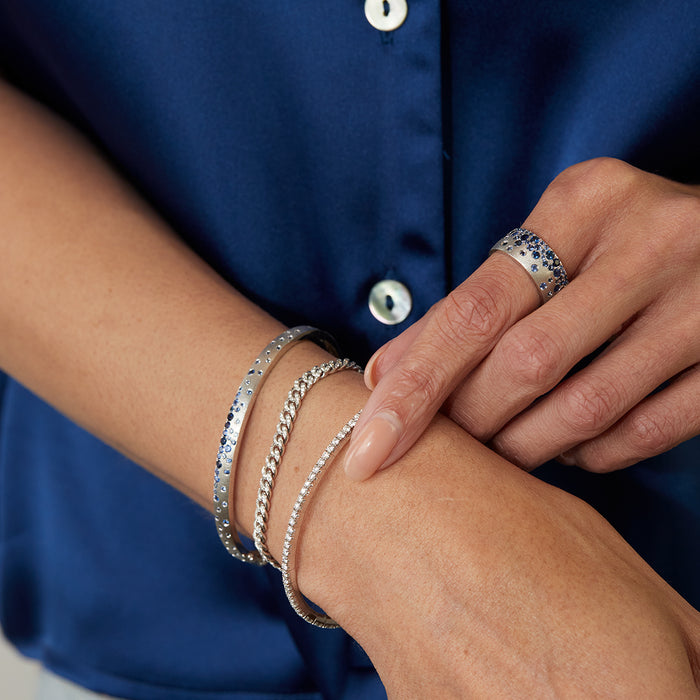Scattered Sapphire Cigar Band