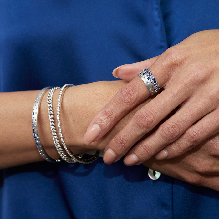 Scattered Sapphire Cigar Band