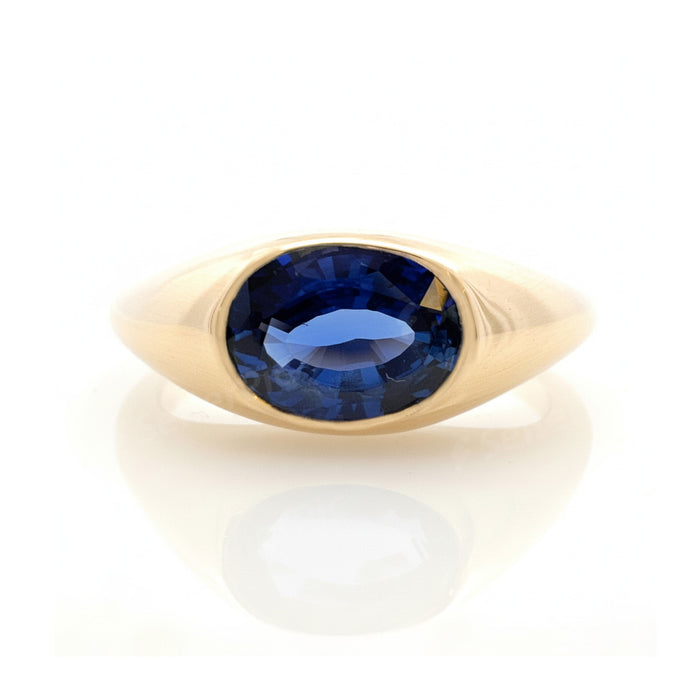 Blue Sapphire Lyra Signet Ring