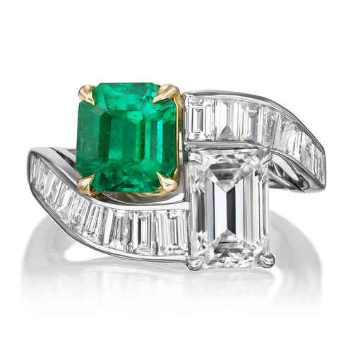Emerald & Diamond Toi et Moi Ring
