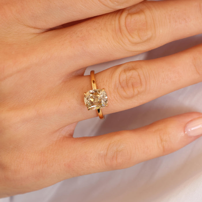 Baxter 3.20ct Antique Cushion Cut Diamond Engagement Ring