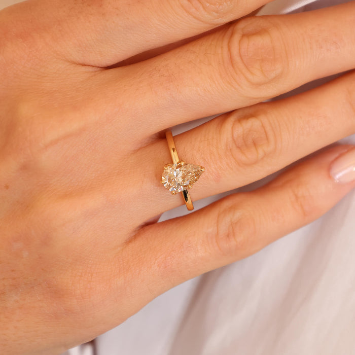Monroe 1.73ct Desert Pear Diamond Engagement Ring