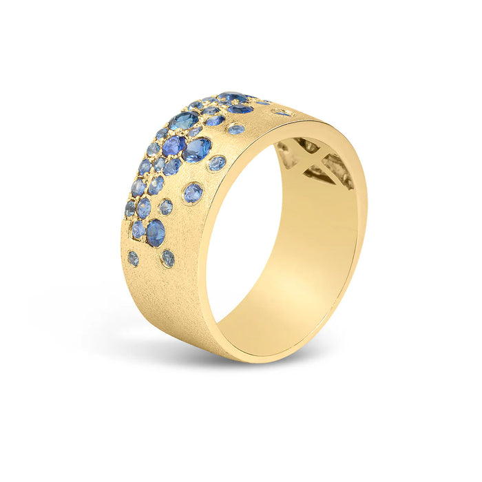 Scattered Sapphire Cigar Band