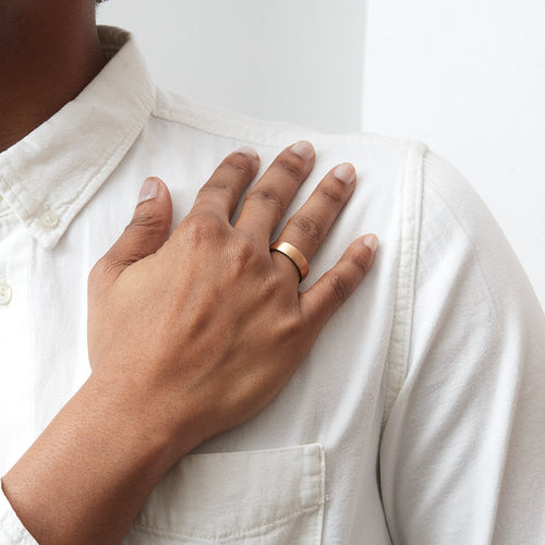 6mm Rose Gold & Tantalum Wedding Band Image 2