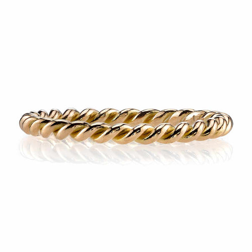 Small Lara Twisted Wedding Band