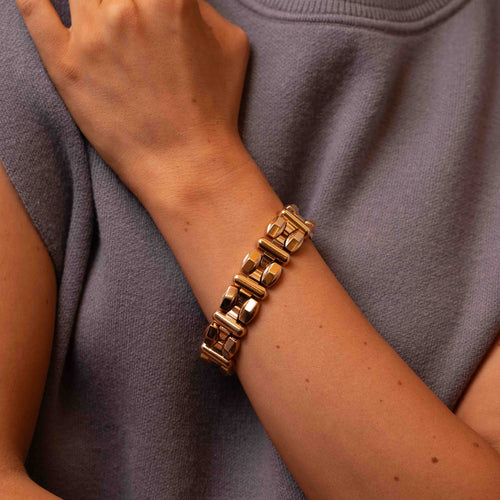 Tank Bracelet Image 2