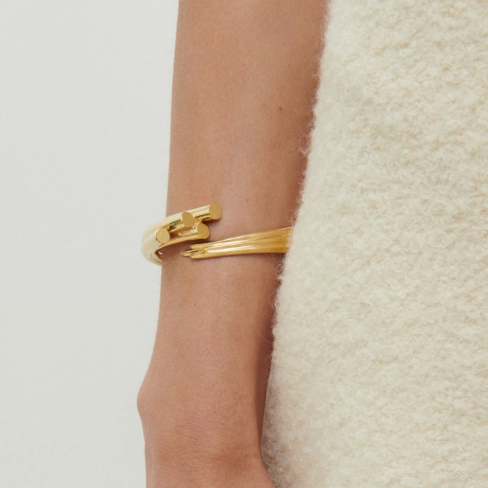 Zorae Hinged Bangle Bracelet
