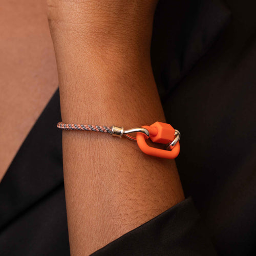 Taffy String Bracelet Image 2