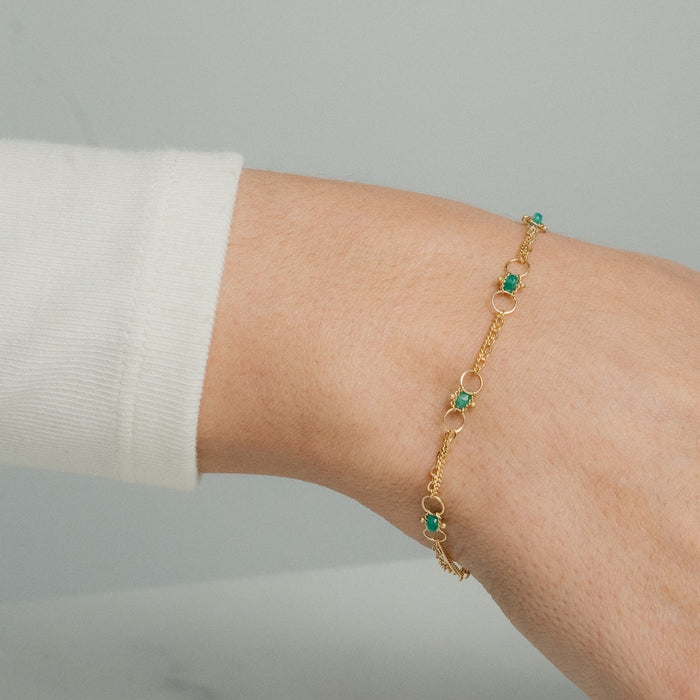 Emerald Whisper Chain Bracelet