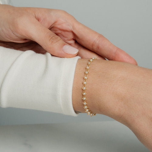 Freshwater Pearl Textile Bracelet Image 2