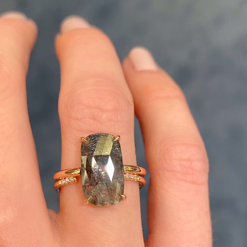 14K ROSE GOLD CLINTON (CUFF) WEDDING BAND BY G.ST CEREMONY, FEATURING A TRIO OF NATURAL ROUND BRILLIANT DIAMONDS ON EITHER SIDE OF A SPLIT SHANK. Image 2