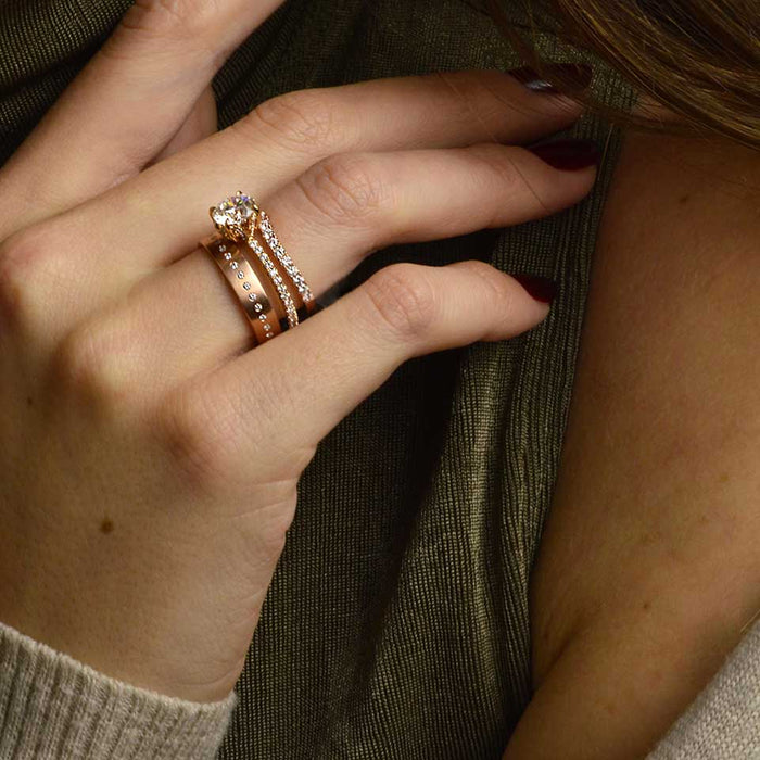 18K ROSE GOLD READE FULL ETERNITY WEDDING BAND WITH 0.15TCW ROUND BRILLIANT DIAMONDS (F/G COLOR SI CLARITY) BY G.ST CEREMONY.

BW: 4mm
BH: 1.5mm