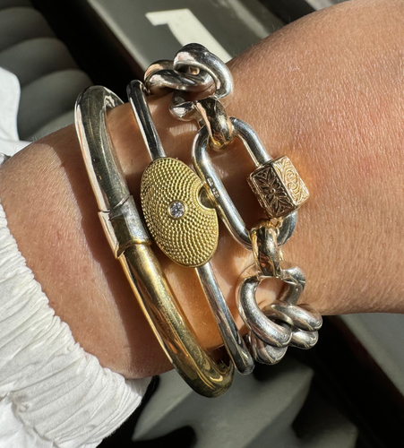 Embossed Chubby Medium Lock Image 2