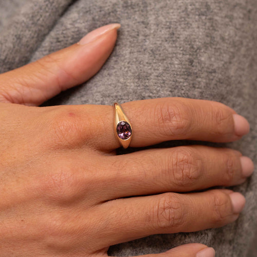 Grape Spinel Lyra Signet Ring Image 2