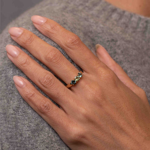 Ombre Sapphire Vesta Ring Image 2