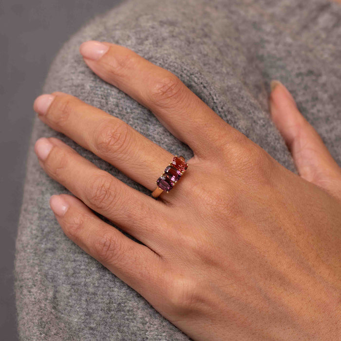 Ombre Spine Vesta Ring