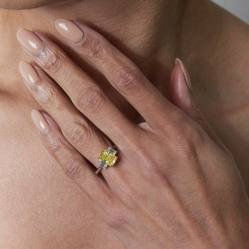 Three Stone Engagement Ring with a Fancy Yellow Diamond Image 2