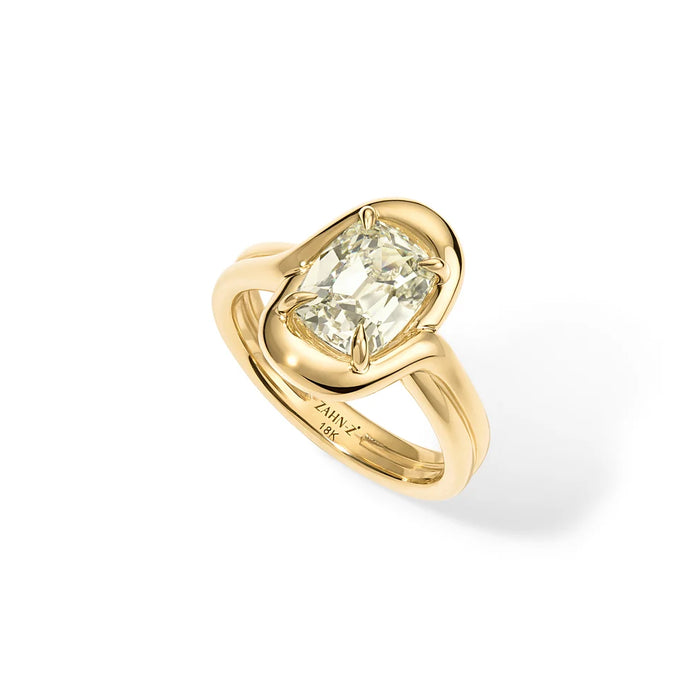 Naoumi Engagement Ring