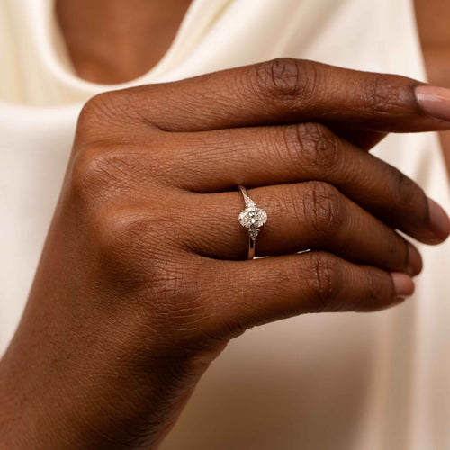 Petite Ann 0.80ct Oval Cut Diamond Engagement Ring Image 2